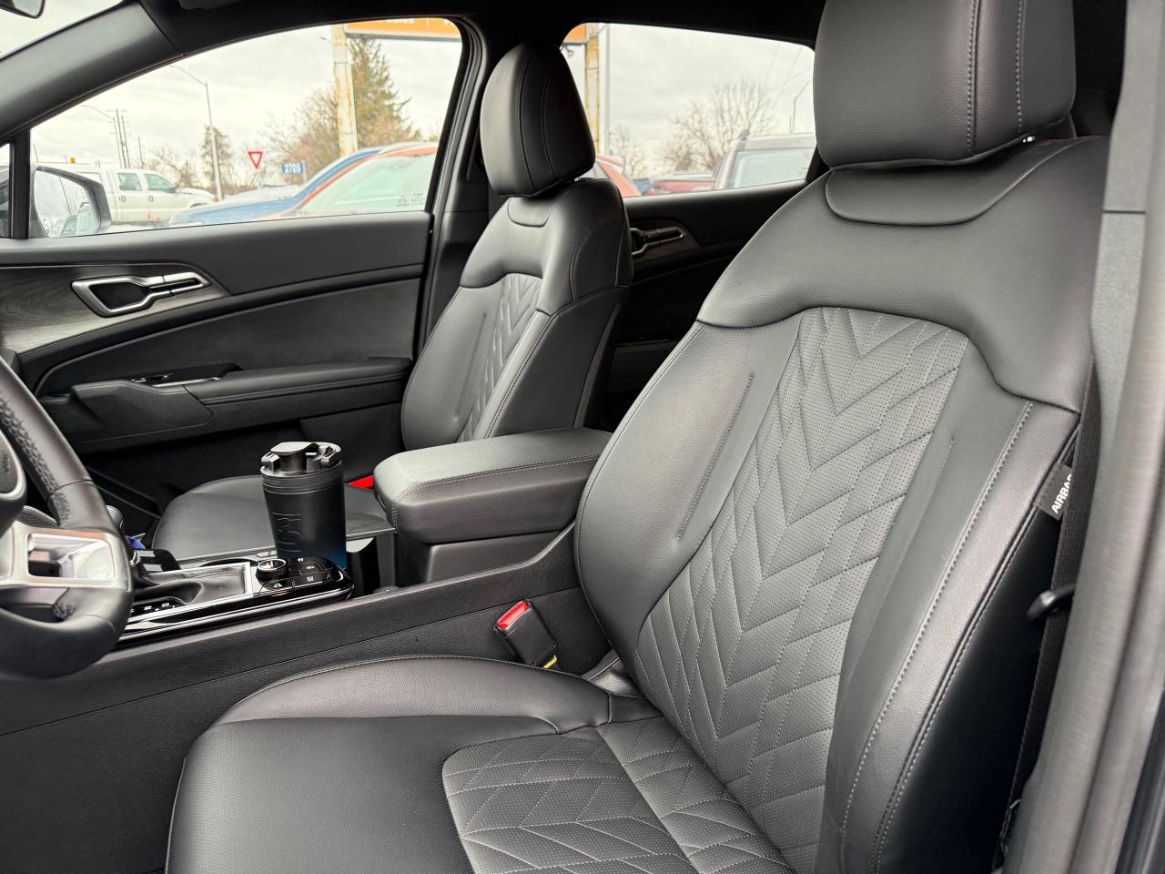 2025 Kia Sportage X-Line Leather! AutoStart! CarPlay! Photo