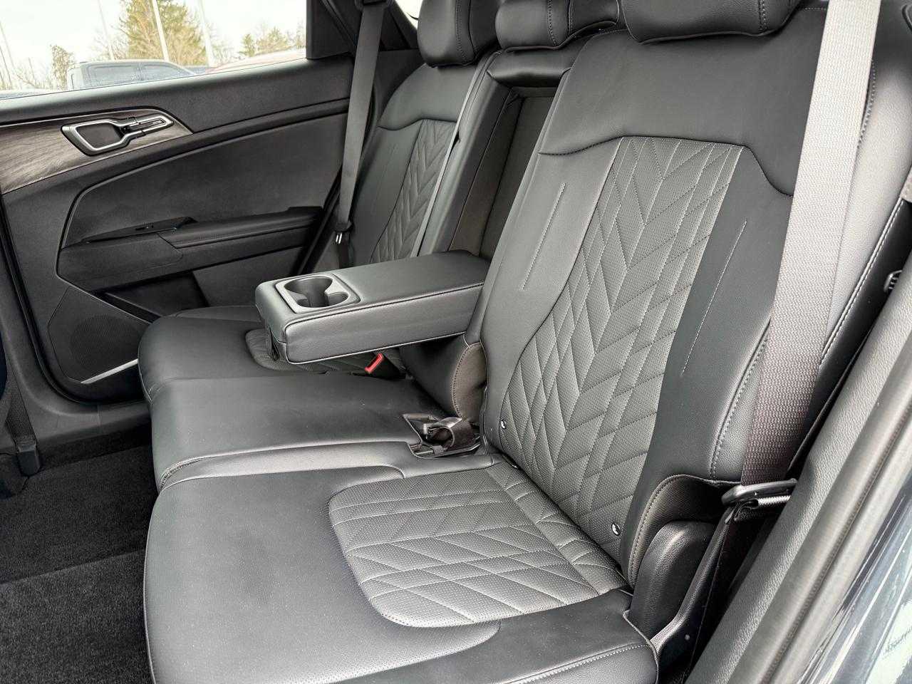 2025 Kia Sportage X-Line Leather! AutoStart! CarPlay! Photo