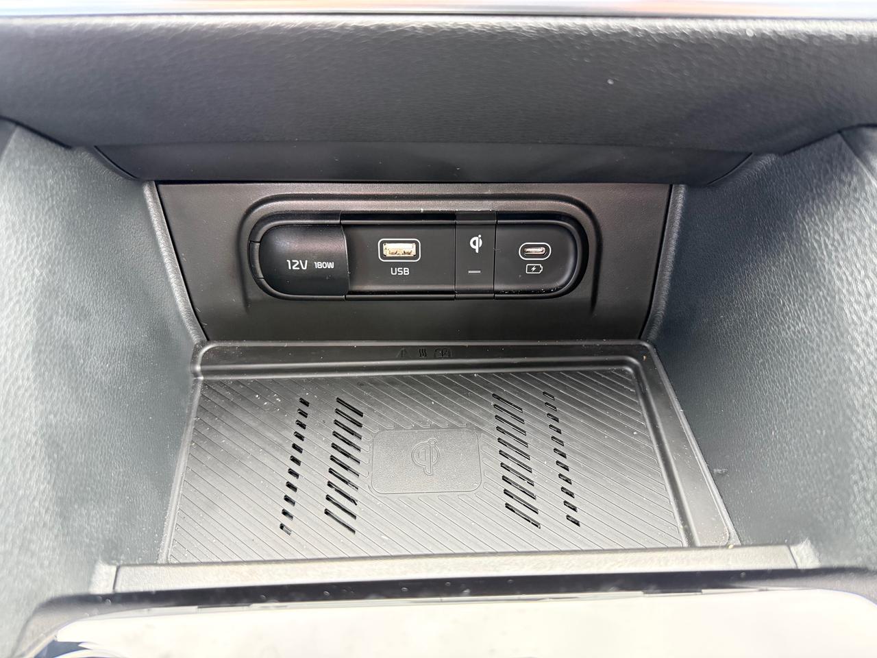 2025 Kia Sportage X-Line Leather! AutoStart! CarPlay! Photo