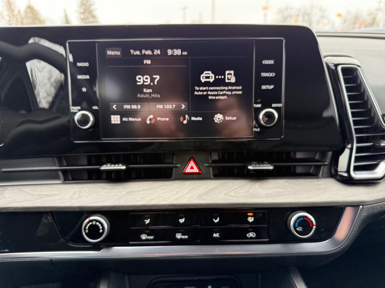 2025 Kia Sportage X-Line Leather! AutoStart! CarPlay! Photo