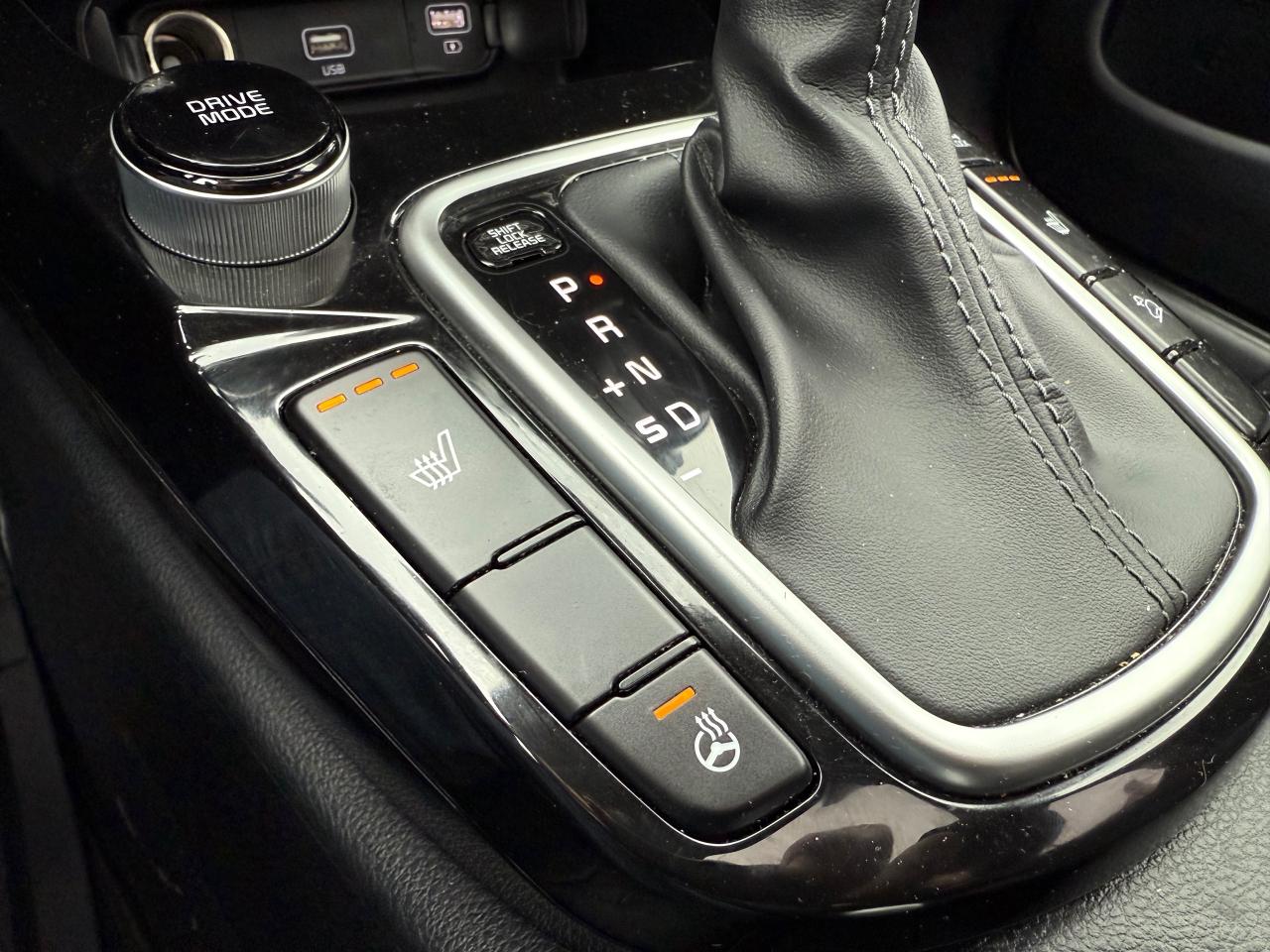 2023 Kia Seltos EX Leather! Sunroof! AutoStart! Photo