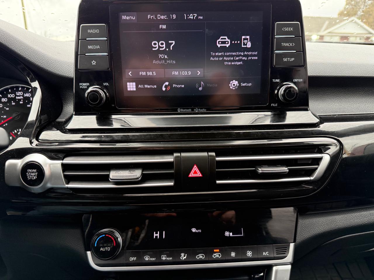 2023 Kia Seltos EX Leather! Sunroof! AutoStart! Photo