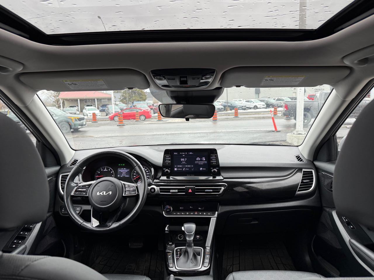 2023 Kia Seltos EX Leather! Sunroof! AutoStart! Photo