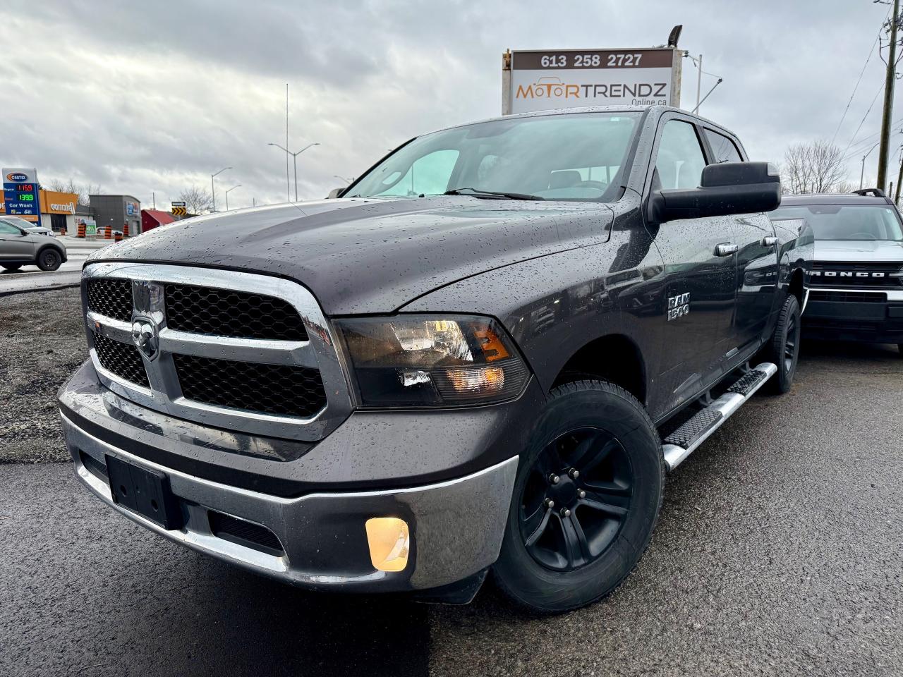 2014 RAM 1500 SLT V6! AutoStart! Crew! Photo0