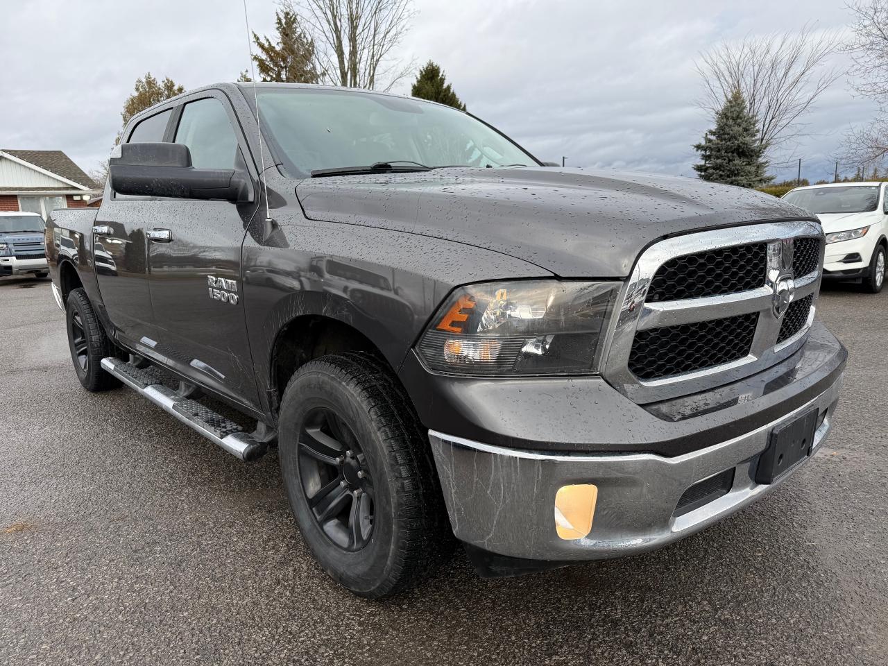 2014 RAM 1500 SLT V6! AutoStart! Crew! Photo