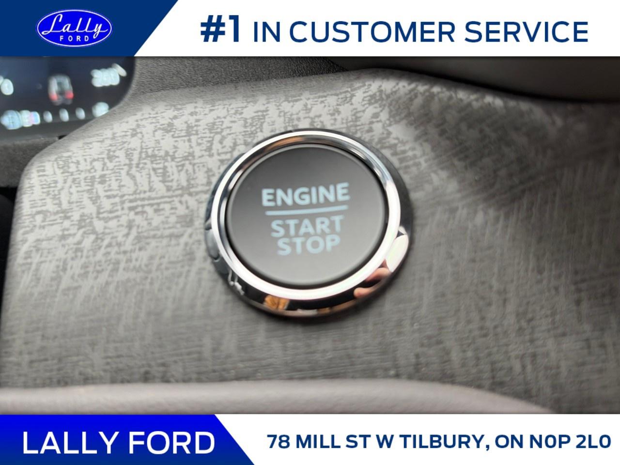 2026 Ford Explorer Platinum 4WD Photo