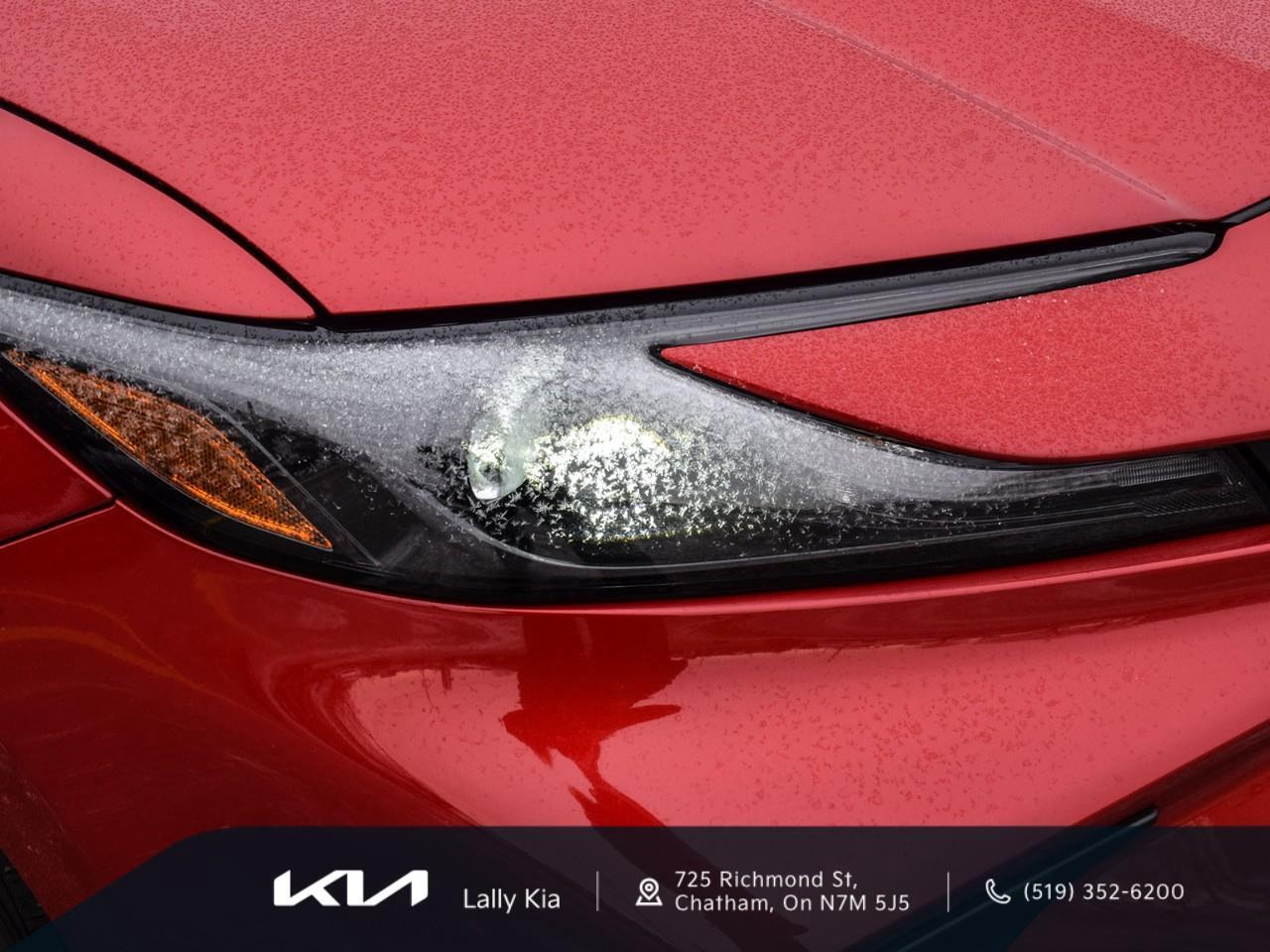 2026 Toyota Camry SE New Arrival | Hybrid | Low KMs | Clean CarFax Photo