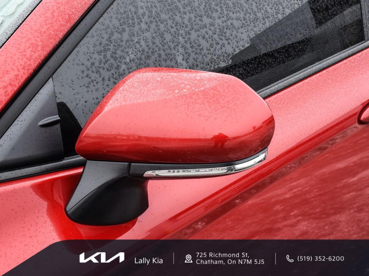 2026 Toyota Camry SE New Arrival | Hybrid | Low KMs | Clean CarFax Photo