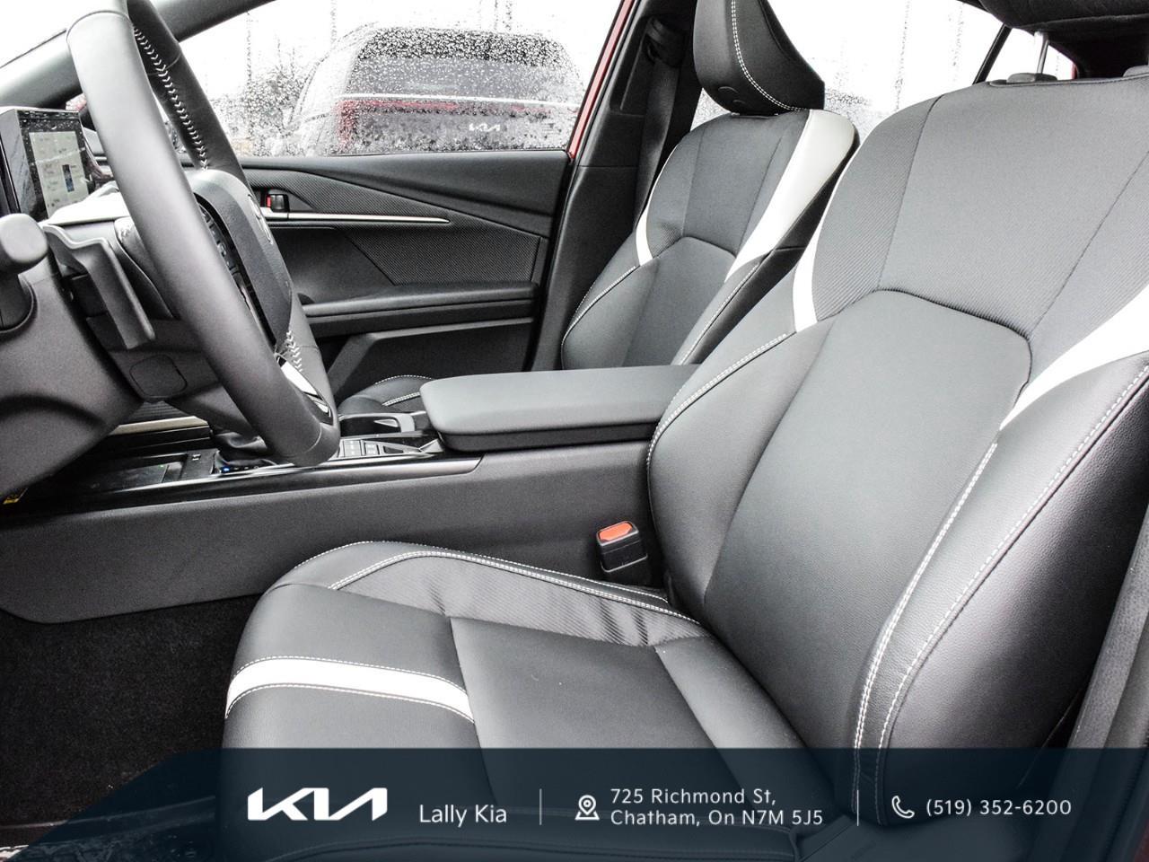 2026 Toyota Camry SE New Arrival | Hybrid | Low KMs | Clean CarFax Photo