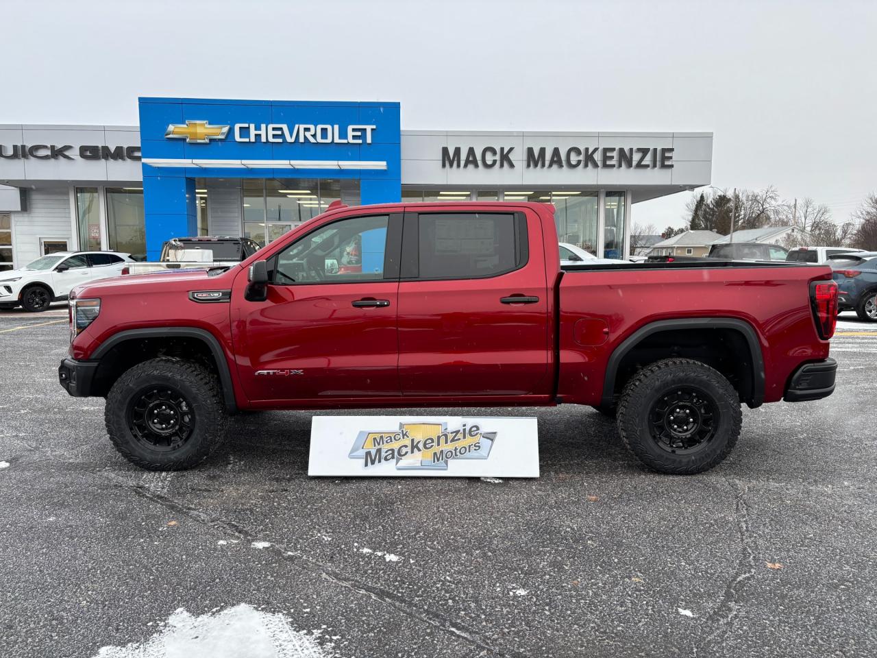 2026 GMC Sierra 1500 2026 GMC Sierra AT4-X Crew Cab 4WD Photo