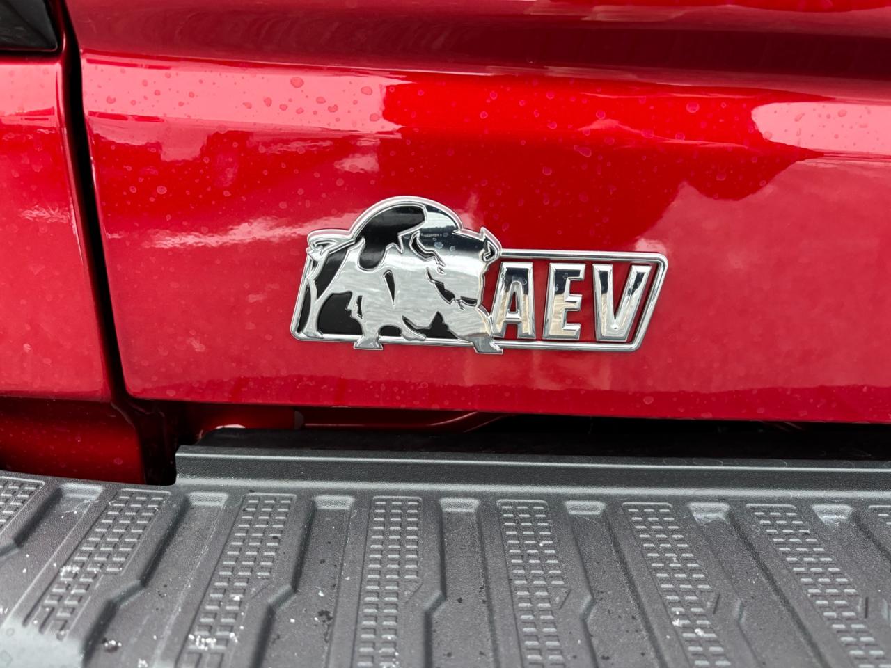 2026 GMC Sierra 1500 2026 GMC Sierra AT4-X Crew Cab 4WD Photo