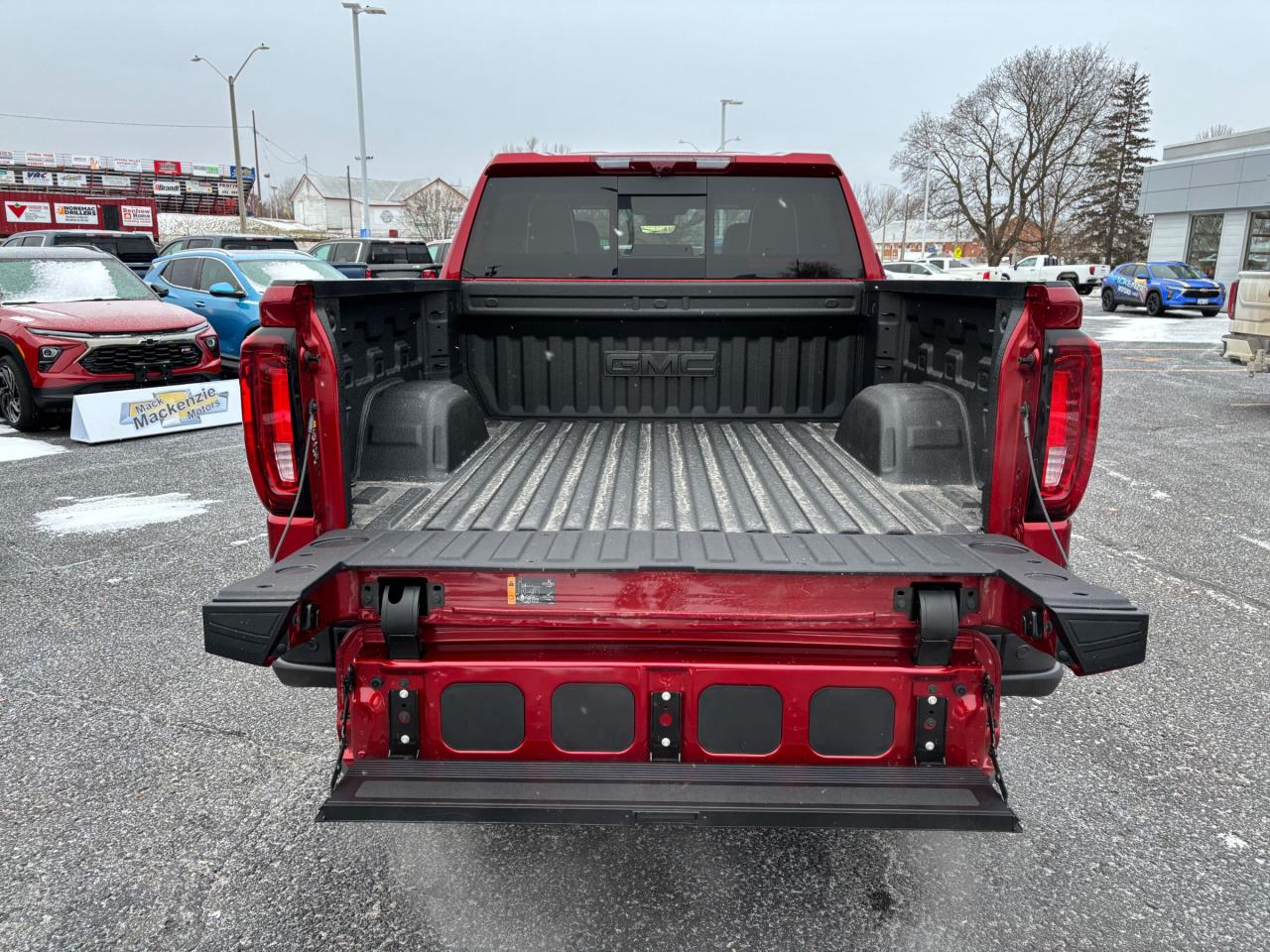 2026 GMC Sierra 1500 2026 GMC Sierra AT4-X Crew Cab 4WD Photo