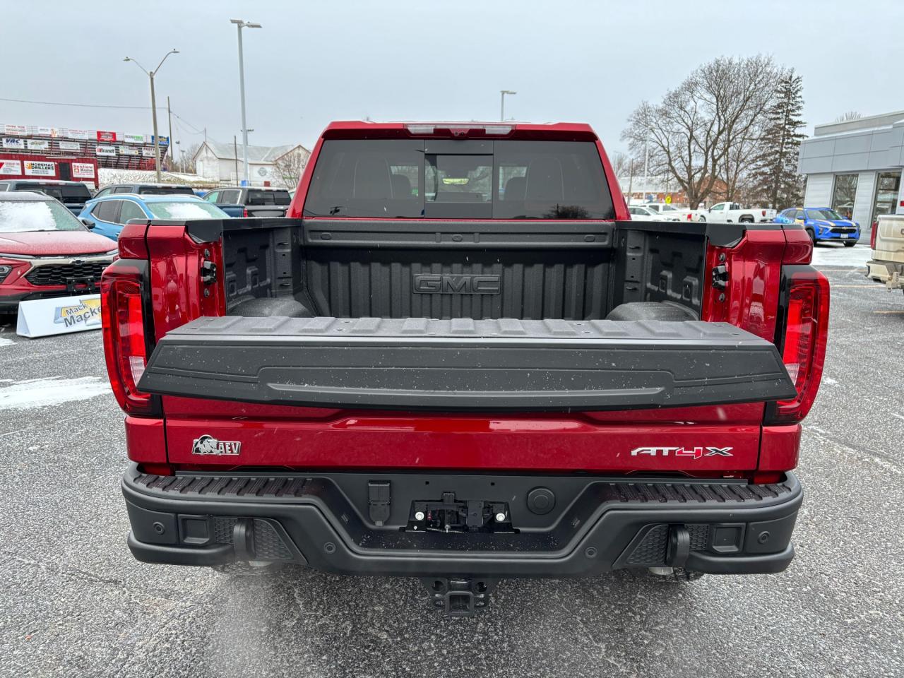 2026 GMC Sierra 1500 2026 GMC Sierra AT4-X Crew Cab 4WD Photo