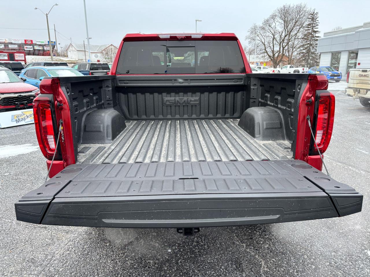 2026 GMC Sierra 1500 2026 GMC Sierra AT4-X Crew Cab 4WD Photo