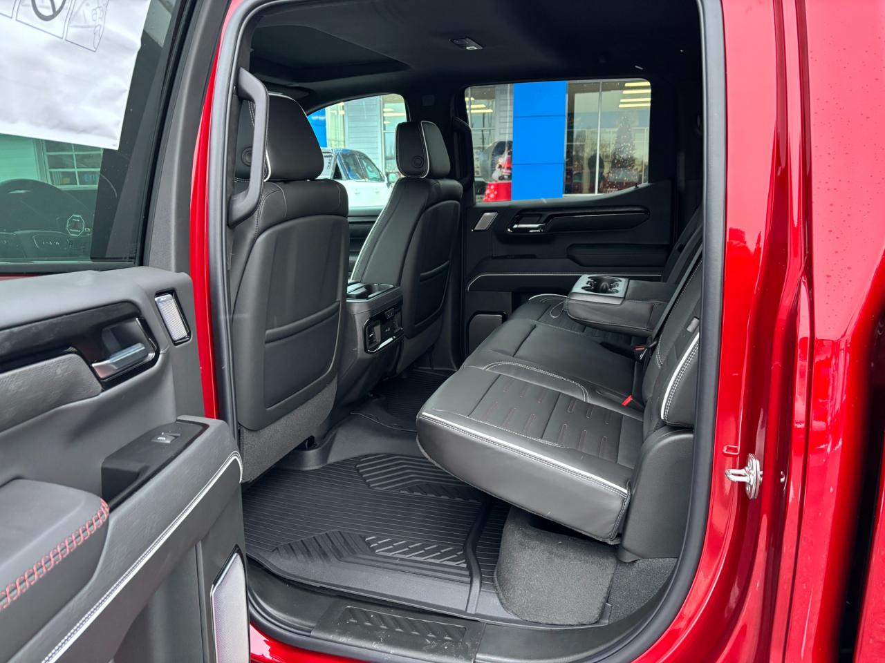 2026 GMC Sierra 1500 2026 GMC Sierra AT4-X Crew Cab 4WD Photo