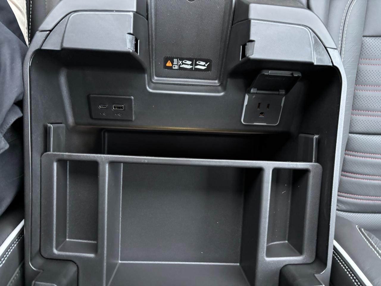 2026 GMC Sierra 1500 2026 GMC Sierra AT4-X Crew Cab 4WD Photo