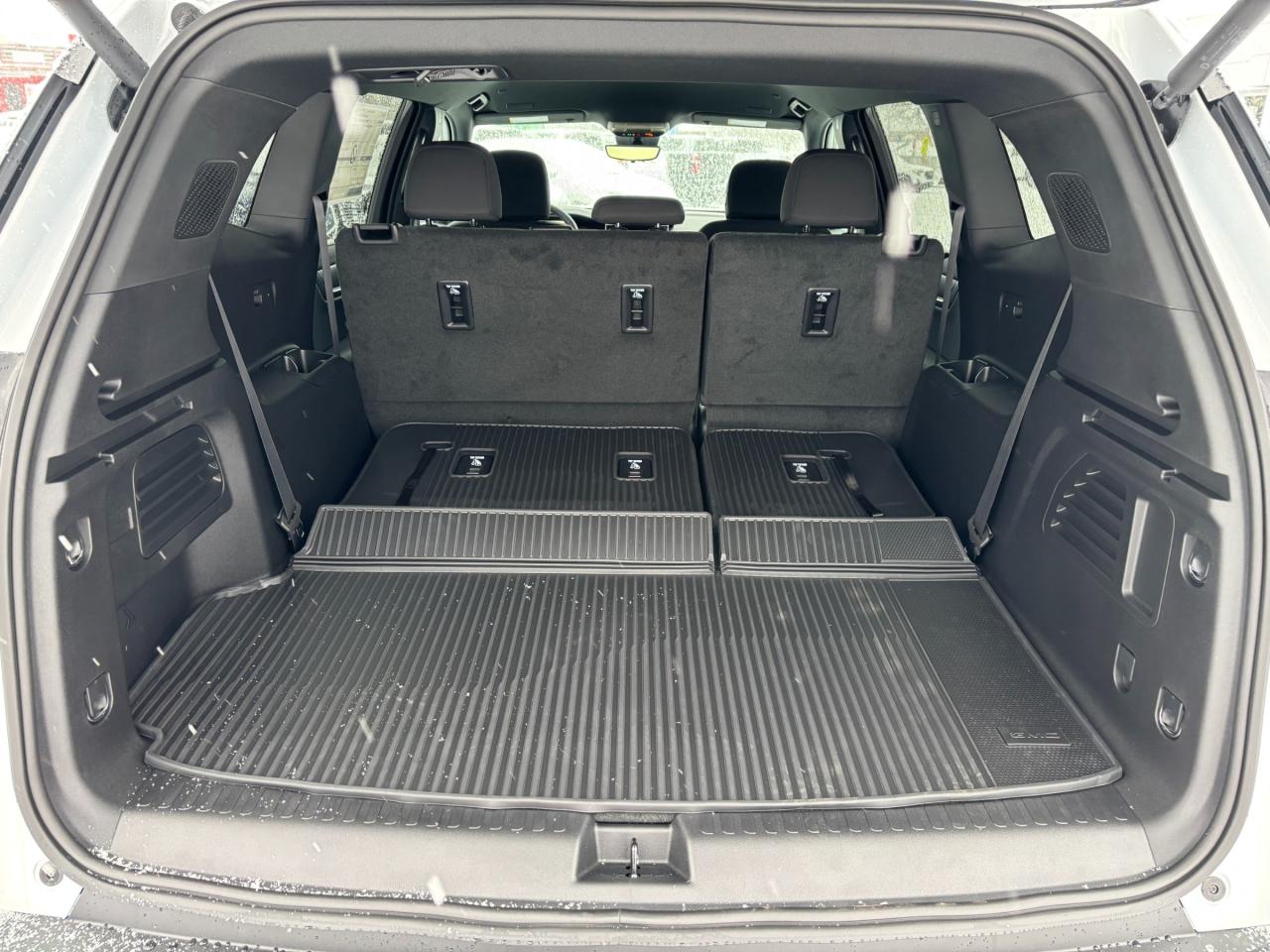 2026 GMC Acadia 2026 GMC Acadia Elevation AWD Photo