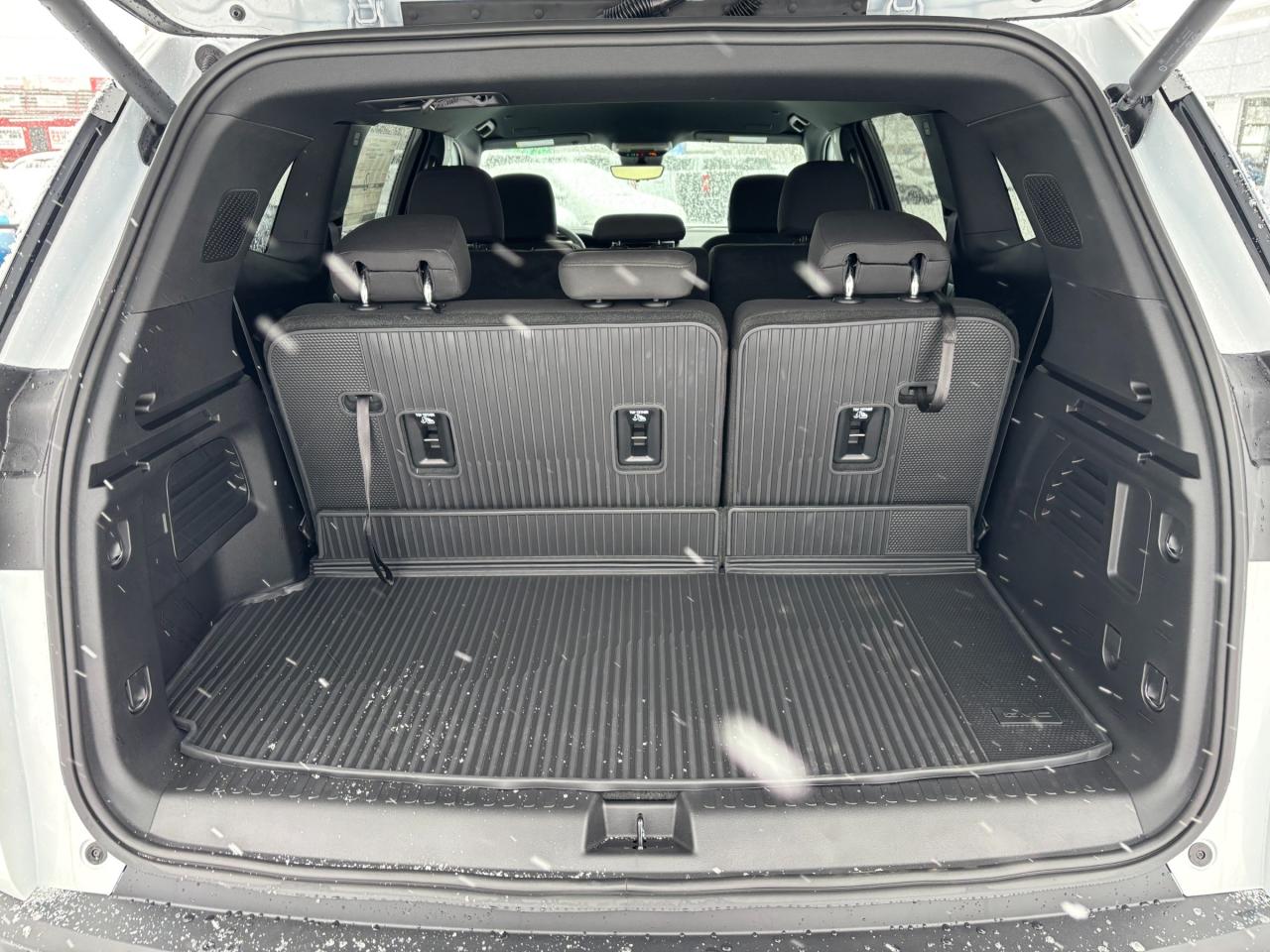 2026 GMC Acadia 2026 GMC Acadia Elevation AWD Photo