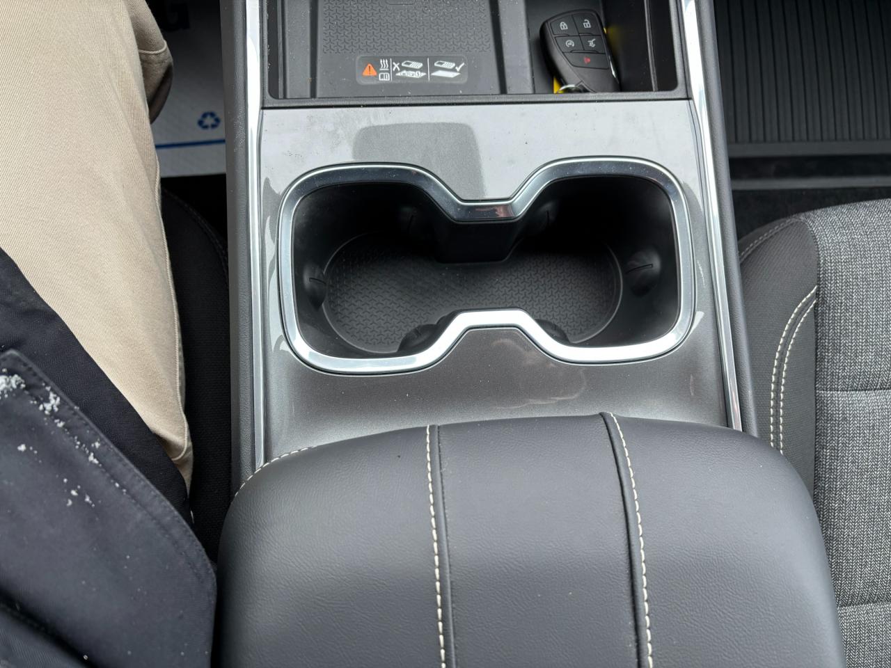 2026 GMC Acadia 2026 GMC Acadia Elevation AWD Photo