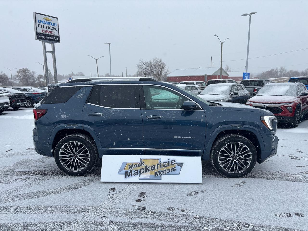 2026 GMC Terrain 2026 GMC Terrain Denali AWD Photo