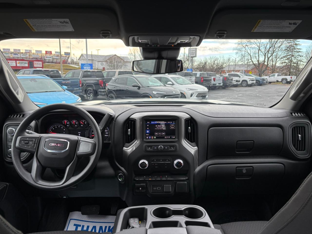 2026 GMC Sierra 1500 2026 GMC Sierra Pro Crew Cab 4WD Photo