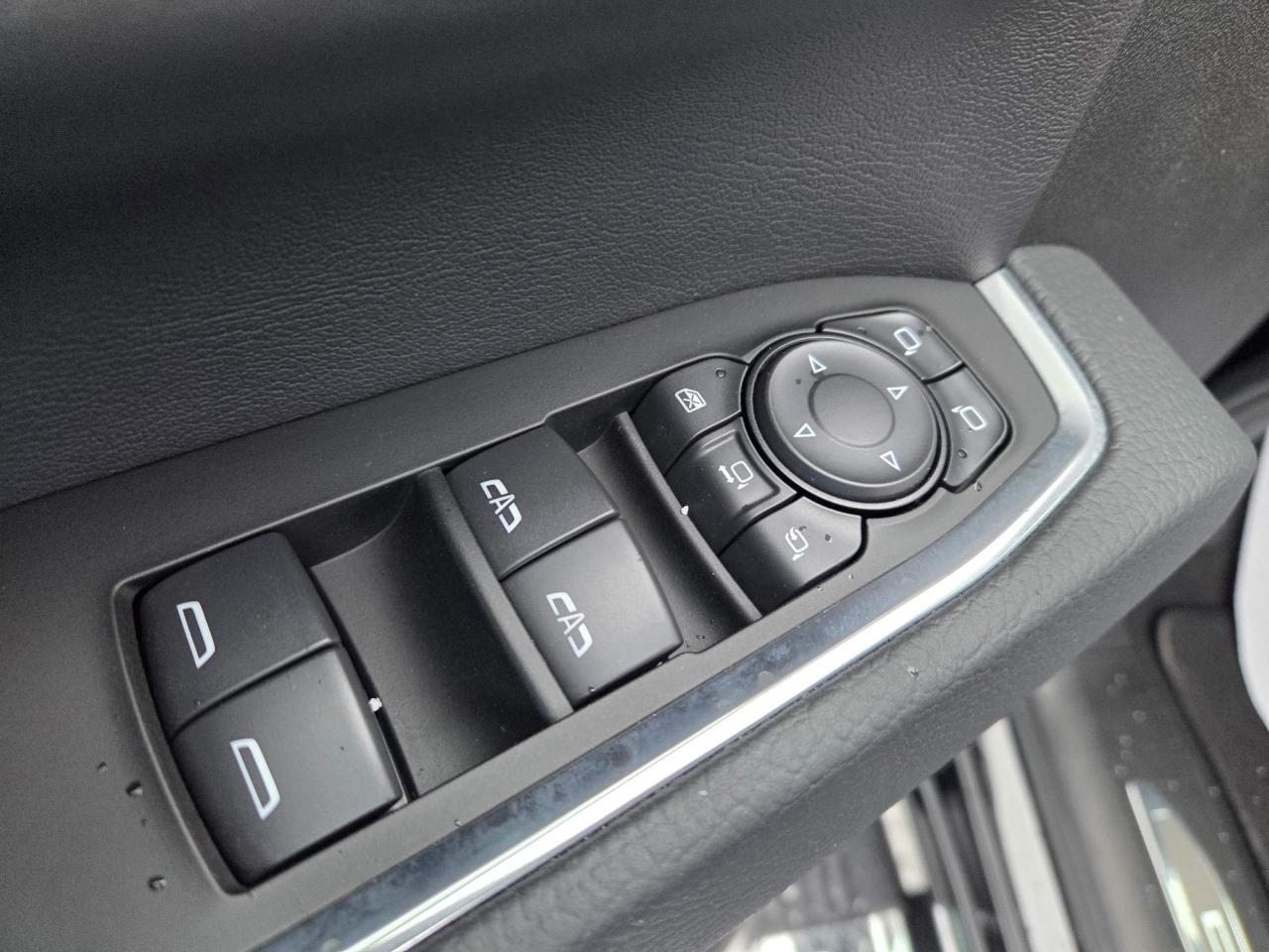 2025 GMC Sierra 2500 Denali Crew Cab 4X4 One Owner | Leather | 20" Wheels Photo