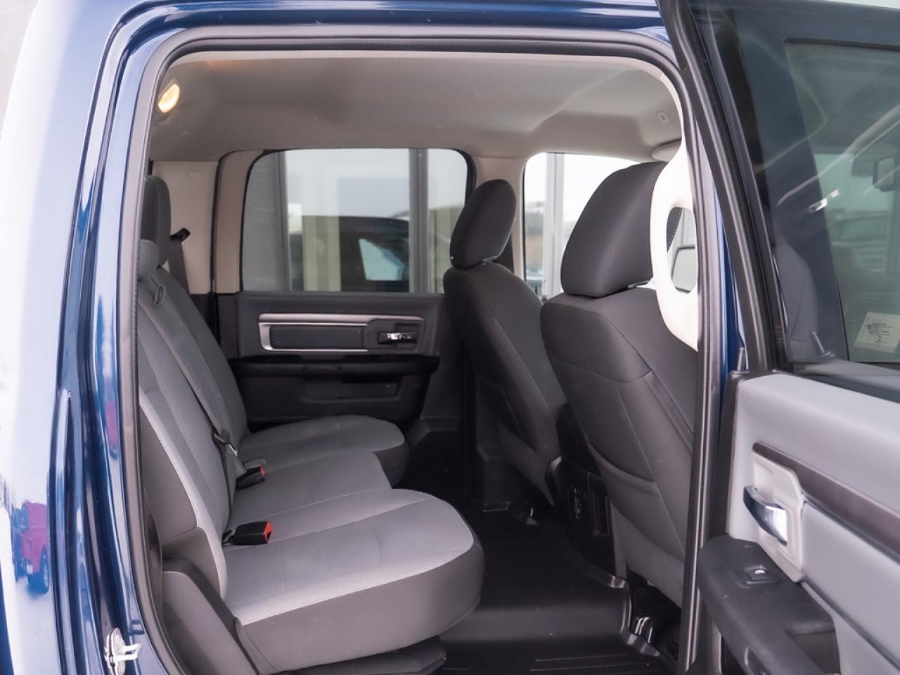 2022 RAM 1500 Classic SLT Photo18