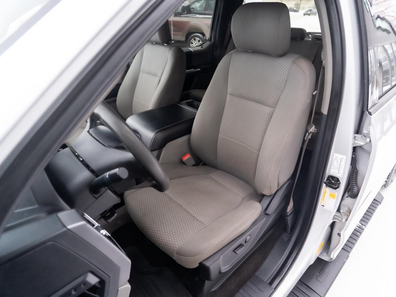 2019 Ford F-150 XLT Photo16