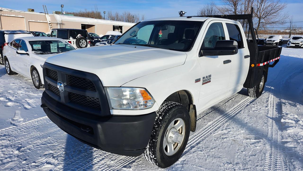 2013 RAM 3500 4WD Crew Cab 169" SLT