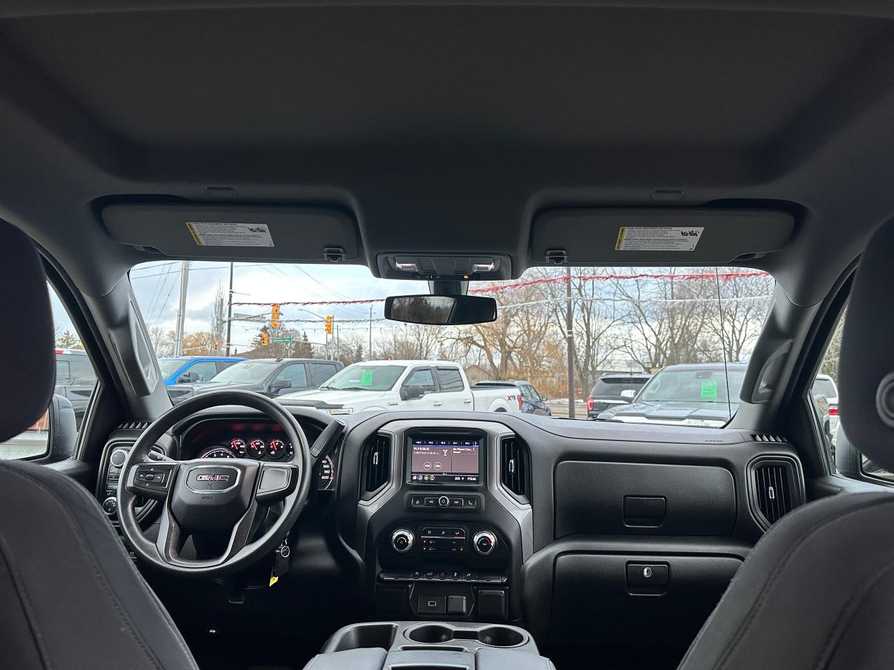 2020 GMC Sierra 1500 4x4Crew Cloth FM AC CarPlay BackupCam Bedliner 2.7 Photo