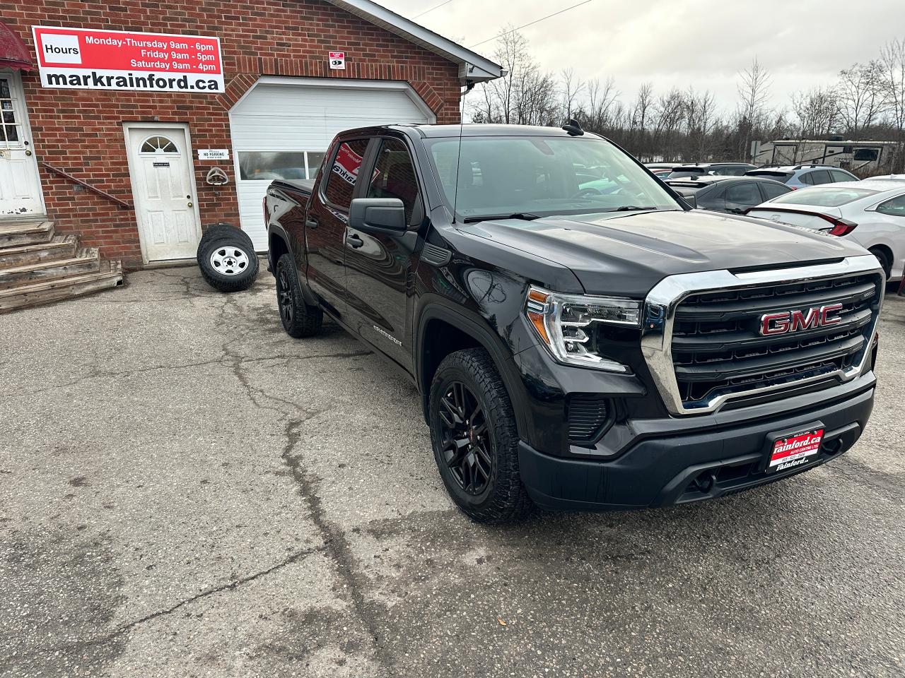 2020 GMC Sierra 1500 4x4Crew Cloth FM AC CarPlay BackupCam Bedliner 2.7 Photo