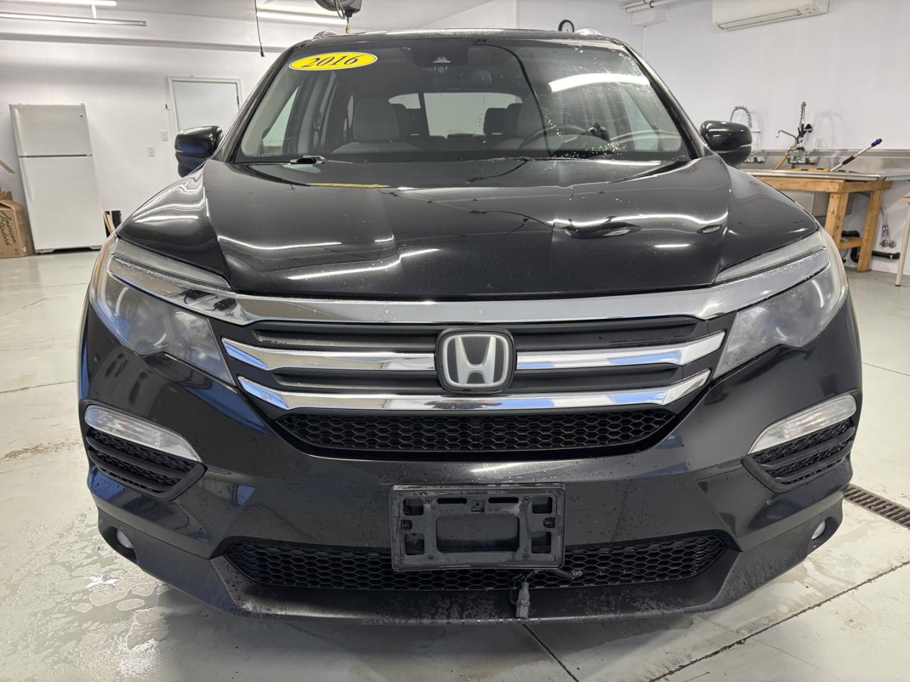 2016 Honda Pilot EX Photo