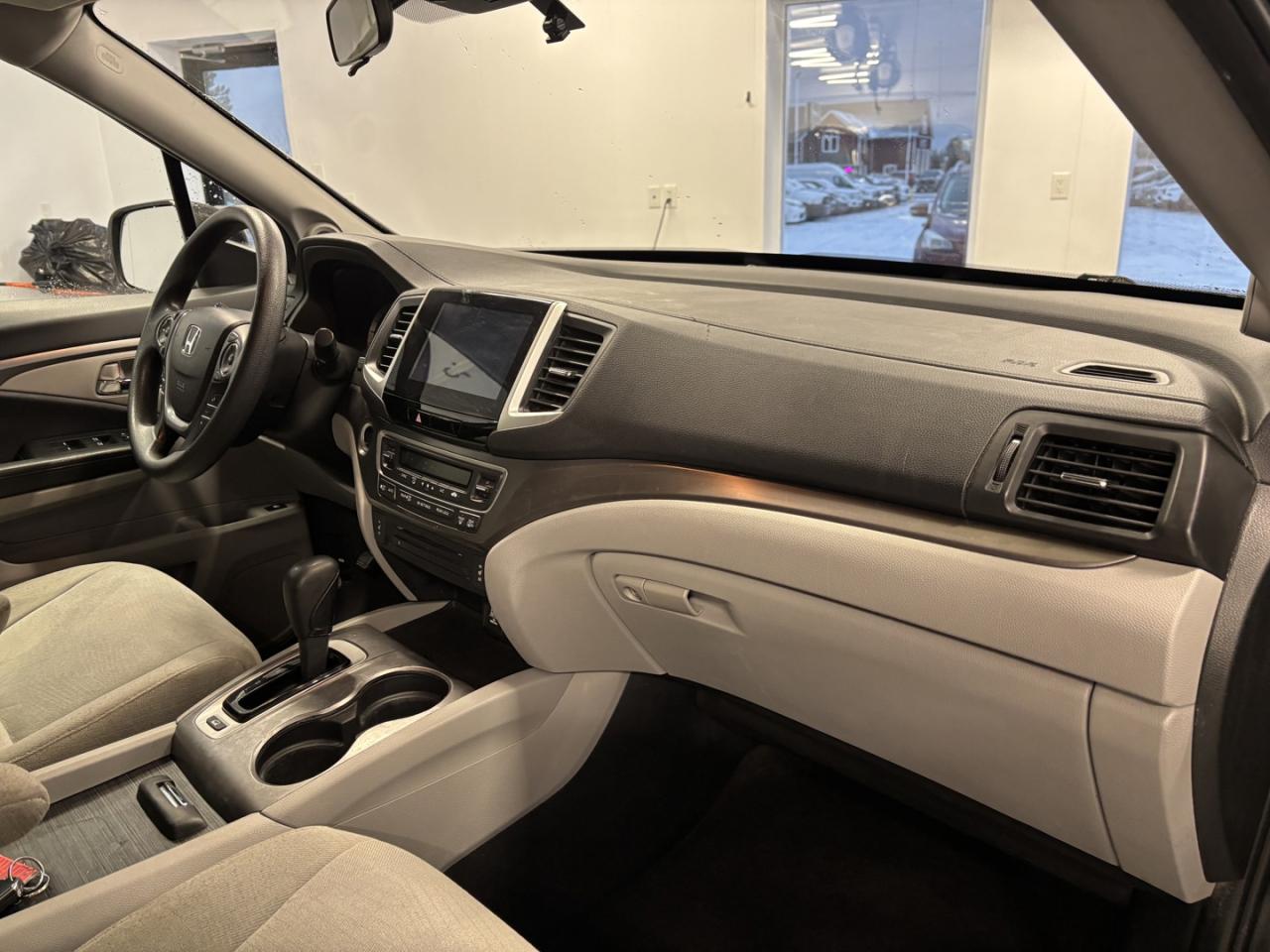 2016 Honda Pilot EX Photo