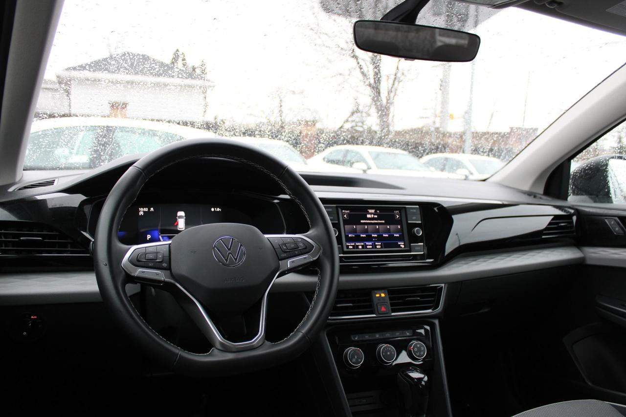 2024 Volkswagen Taos Trendline Photo