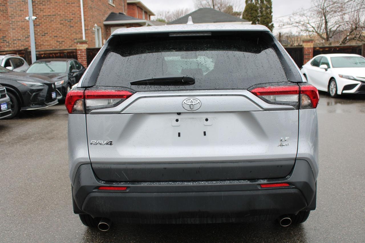 2024 Toyota RAV4 LE AWD Photo