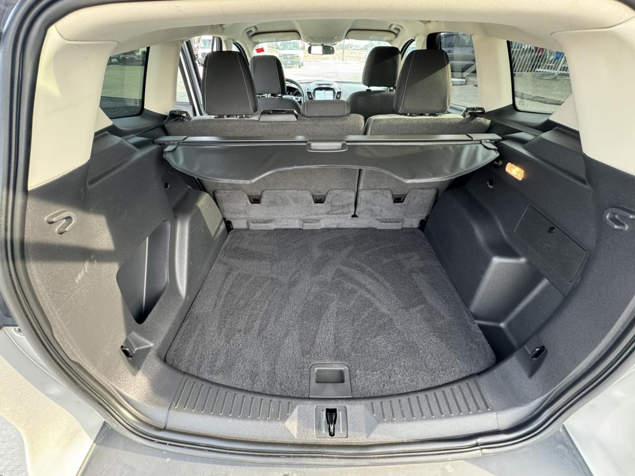 2016 Ford Escape FWD 4dr SE Photo