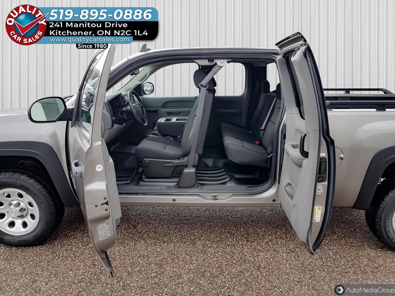 2013 Chevrolet Silverado 1500 WT Extended Cab *ONLY 42,000 KM* Photo