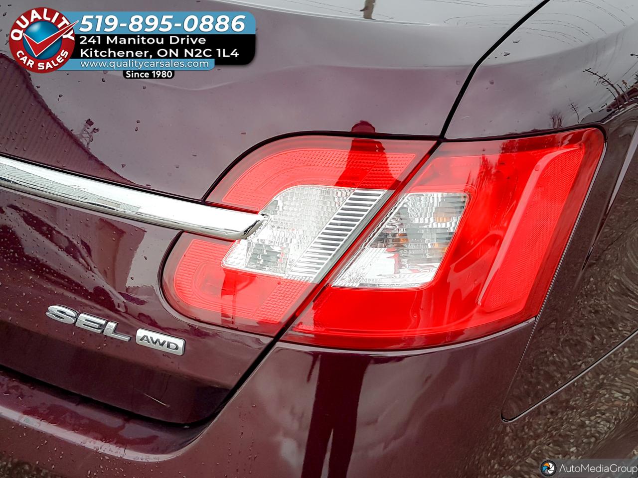 2011 Ford Taurus SEL AWD *LEATHER-SUNROOF* Photo