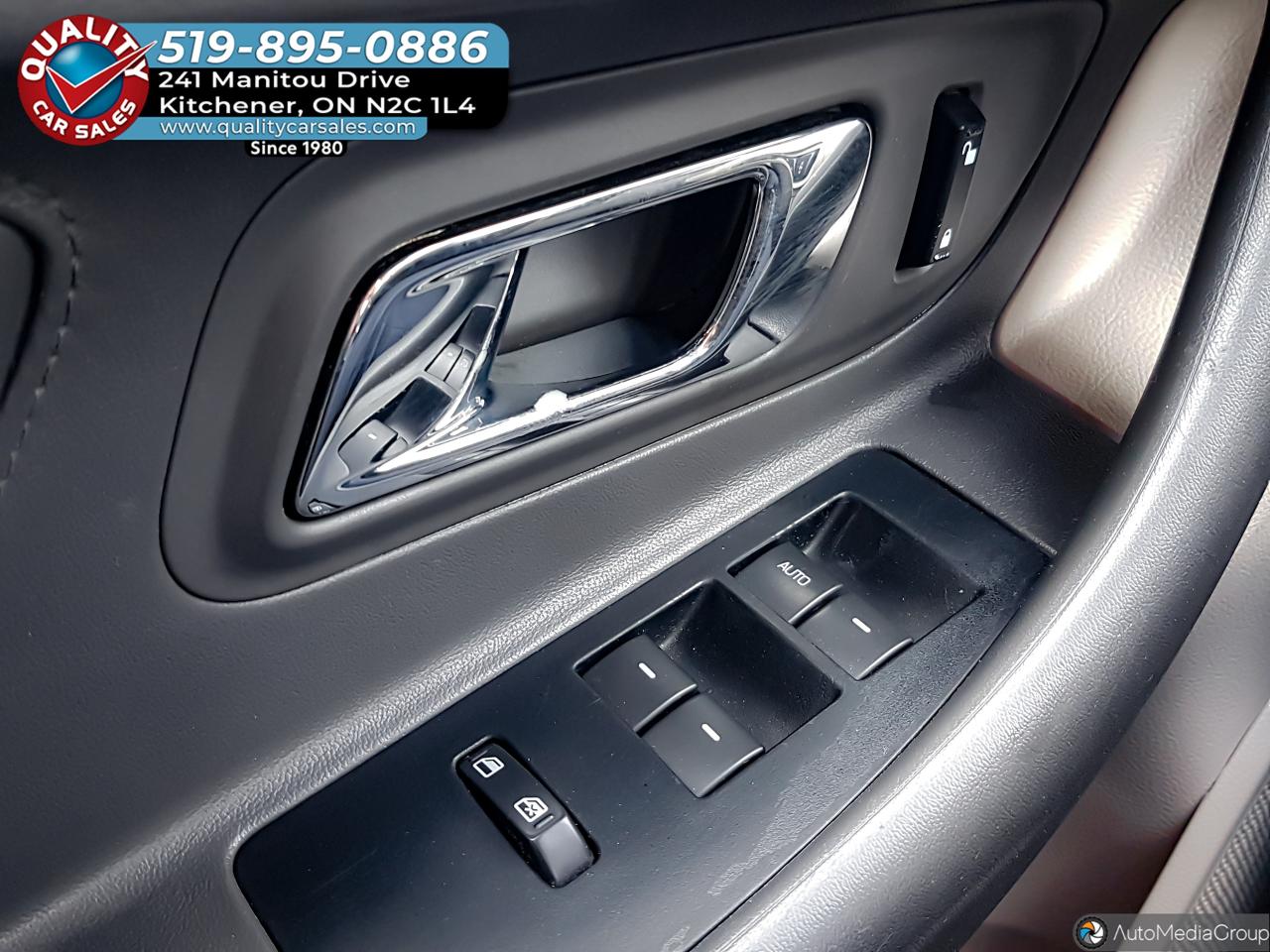 2011 Ford Taurus SEL AWD *LEATHER-SUNROOF* Photo