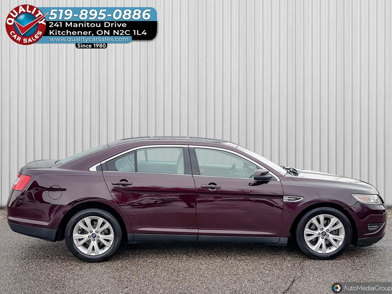 2011 Ford Taurus SEL AWD *LEATHER-SUNROOF* Photo