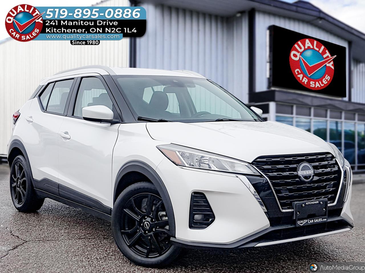 2022 Nissan Kicks SV *HEATED SEATS* Photo0