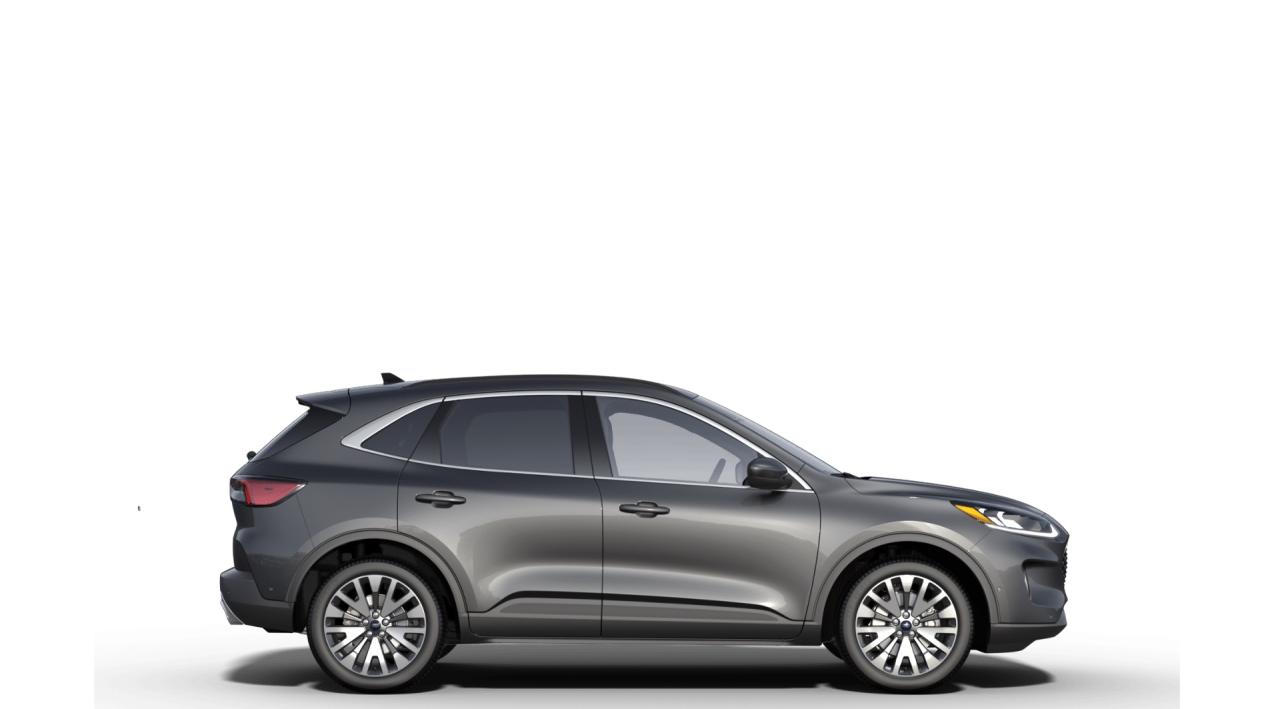 2021 Ford Escape Titanium Hybrid AWD Photo4
