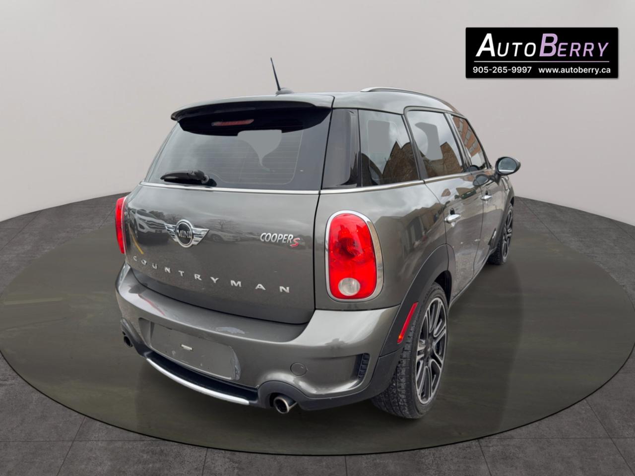 2014 MINI Cooper Countryman S Photo