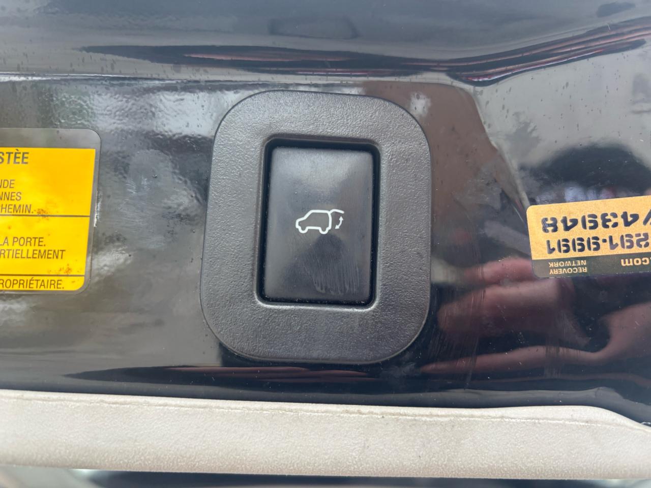 2014 Toyota Sienna SE 8-Pass FWD Photo