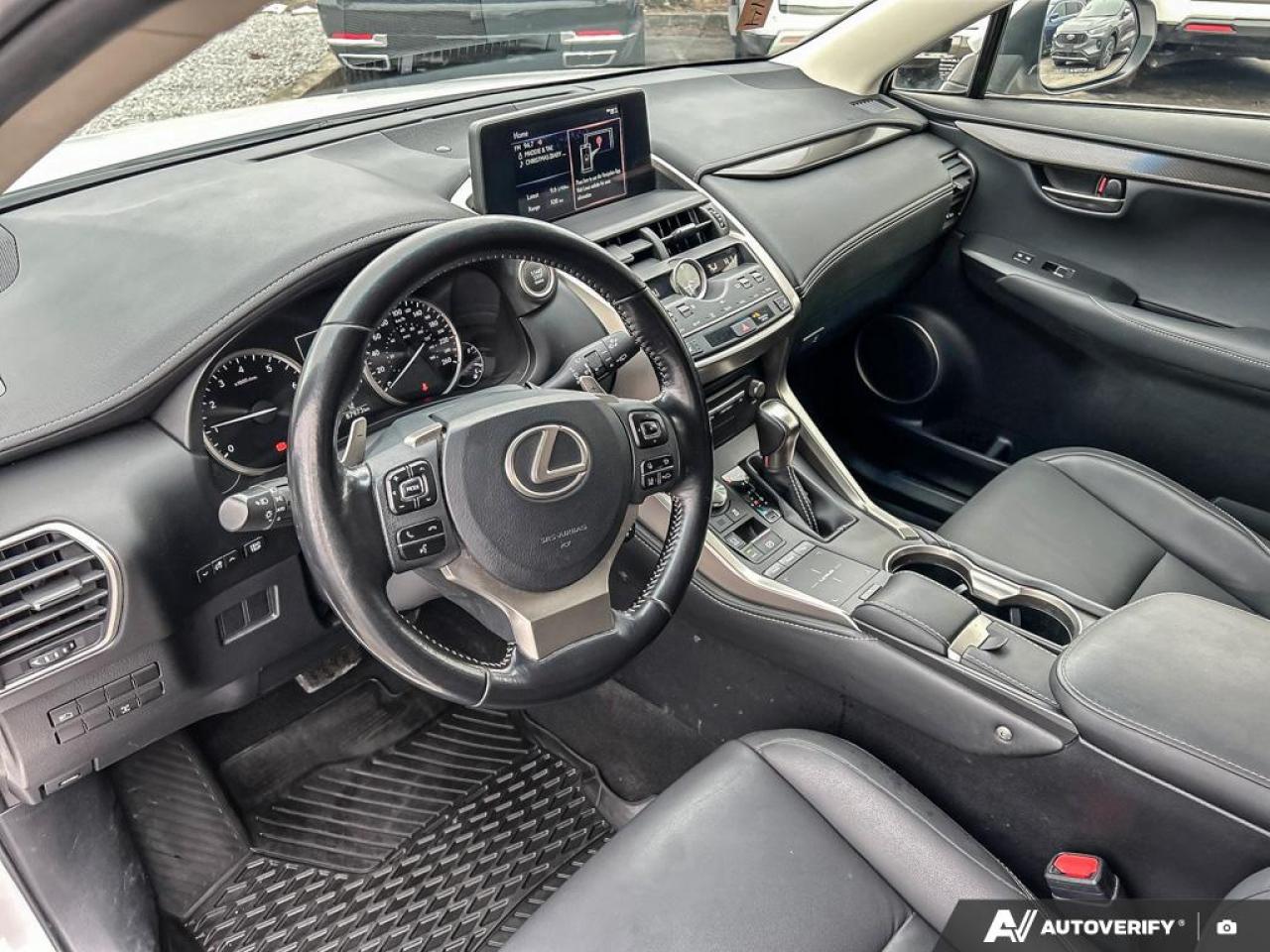 2019 Lexus NX 300 AWD LEATHER NO ACCIDENTS CERTIFIED Photo