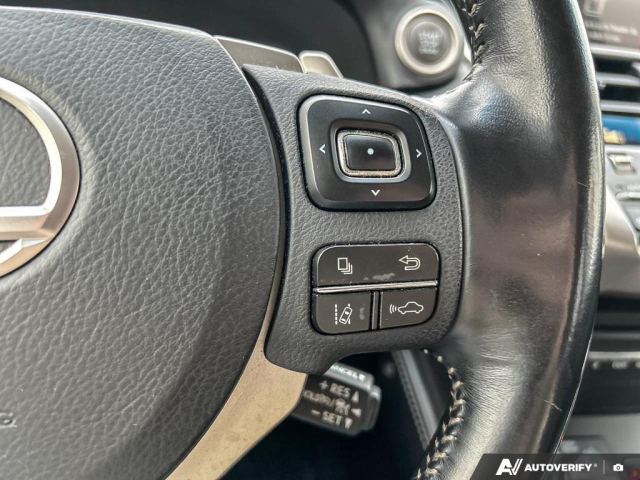 2019 Lexus NX 300 AWD LEATHER NO ACCIDENTS CERTIFIED Photo