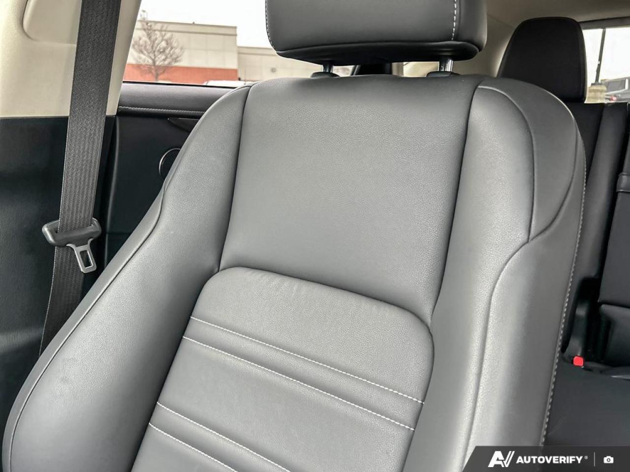 2019 Lexus NX 300 AWD LEATHER NO ACCIDENTS CERTIFIED Photo