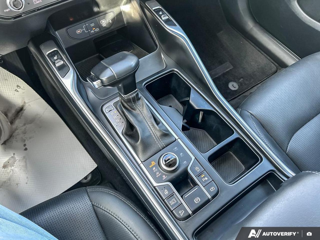 2024 Kia Sorento 2.5T X-Line 6 PASSANGER X-LINE LEATHER AWD Photo