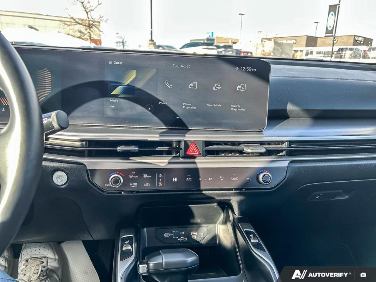 2024 Kia Sorento 2.5T X-Line 6 PASSANGER X-LINE LEATHER AWD Photo