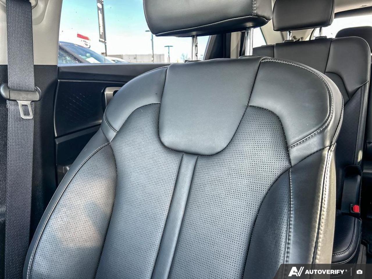 2024 Kia Sorento 2.5T X-Line 6 PASSANGER X-LINE LEATHER AWD Photo